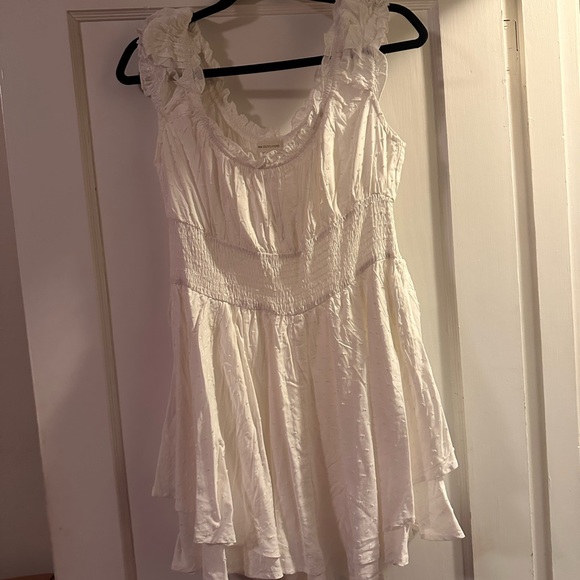 Urban white romper - Picture 3 of 3